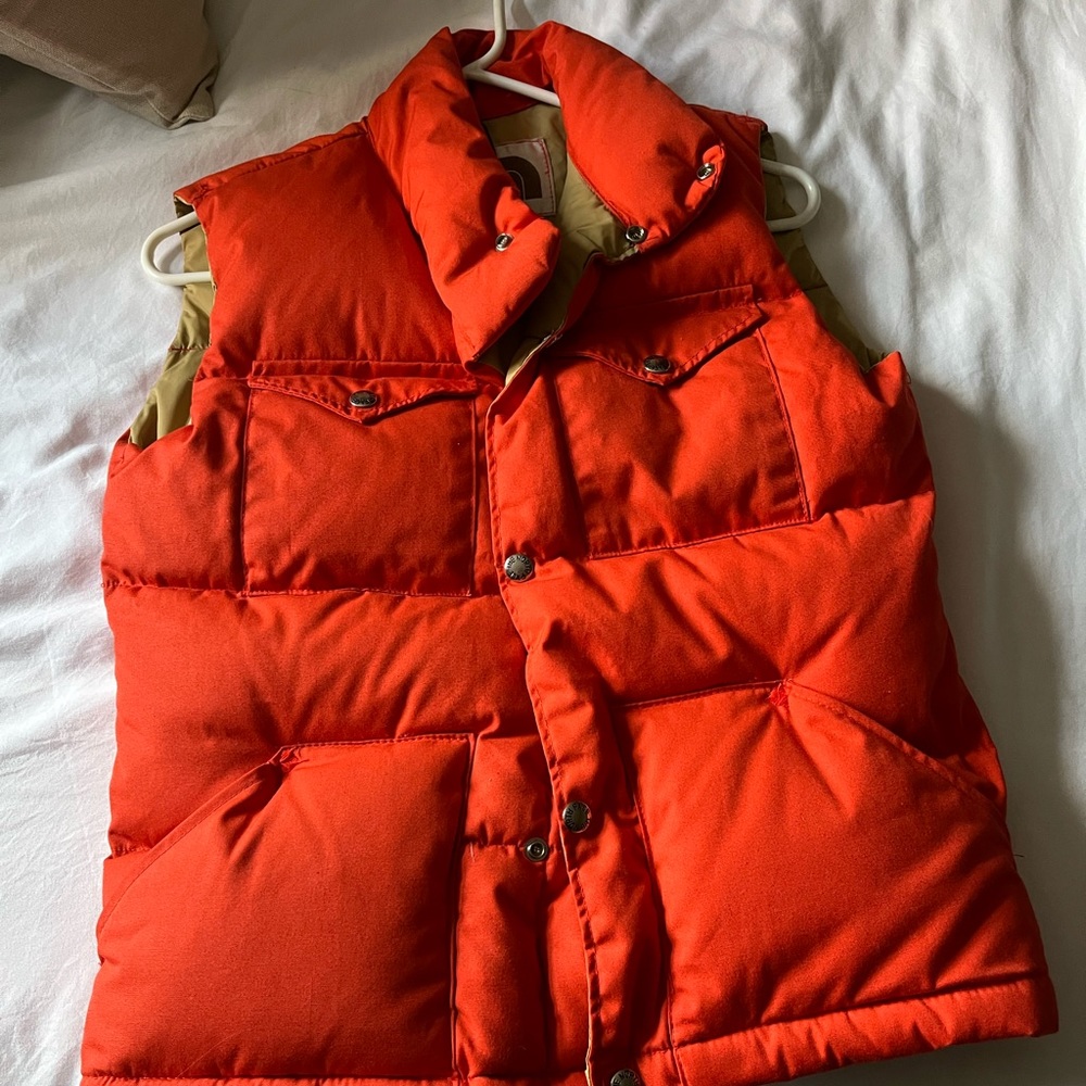 north face, like new, fits like a small